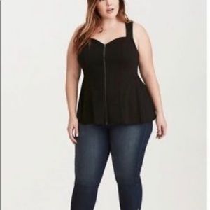 Cute torrid top